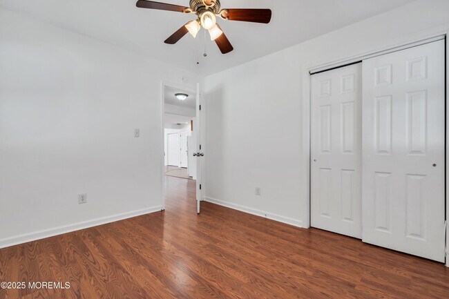 Building Photo - 315 Elizabeth Ave