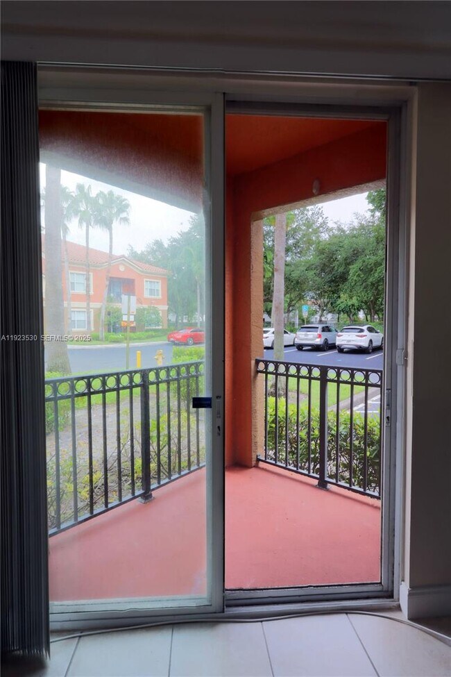 Building Photo - 4506 SW 160th Ave