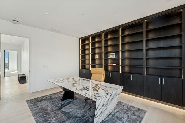 Building Photo - 3404 Wapiti Cyn Rd