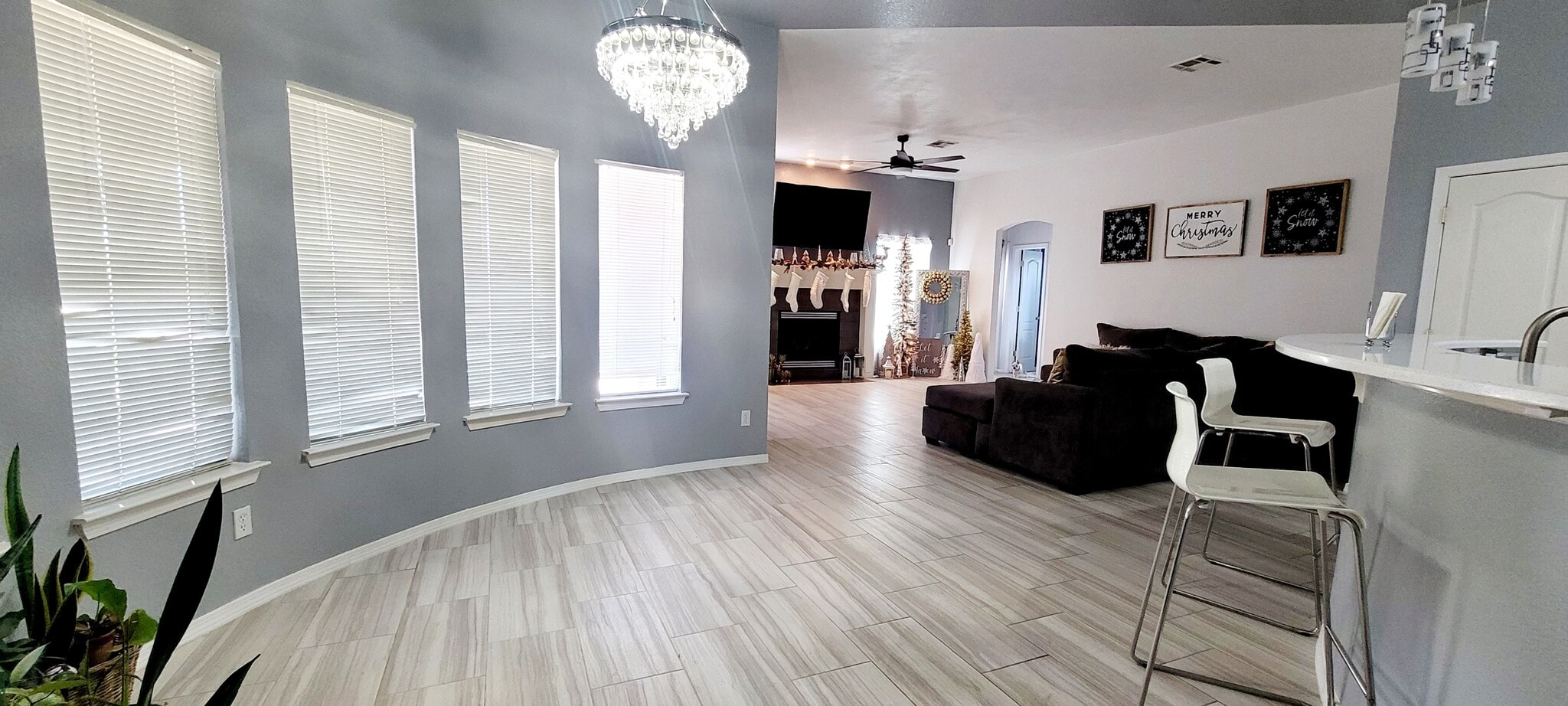 dining area - 13418 Emerald Tide Way