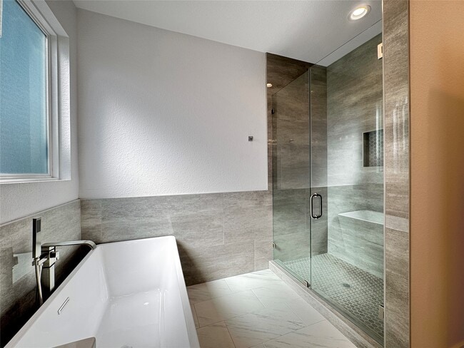 Building Photo - 5427 Bellfort Ct