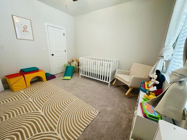 Building Photo - 603 Skye Ct