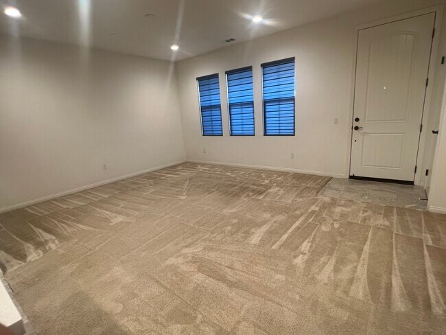 Building Photo - 2404 Sanabria Ln