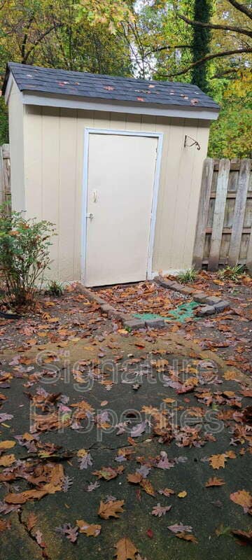 Building Photo - 8602 Ransco Ct