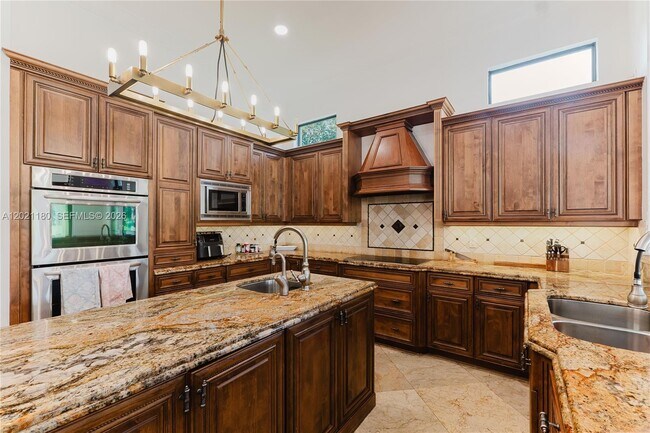 Building Photo - 7290 Lemon Grass Dr