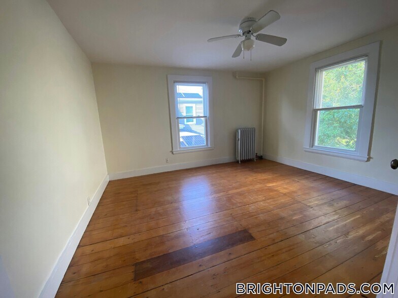 Building Photo - 22-24 Eastburn St.