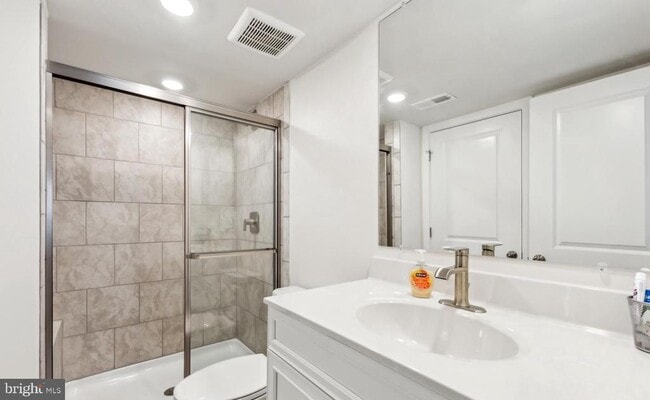 Building Photo - 45455 Concord Wy