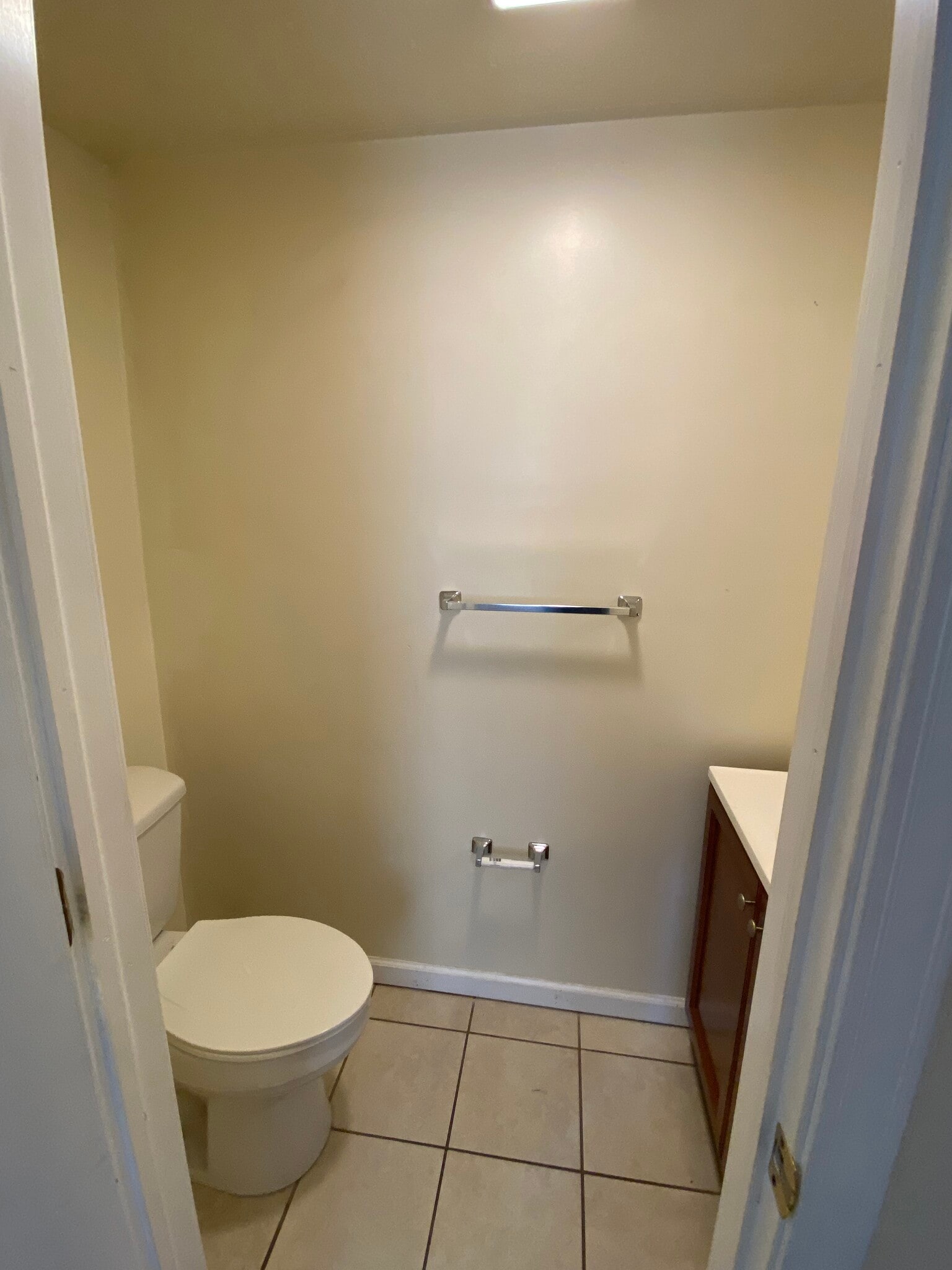 Building Photo - 314 Eicher Ave