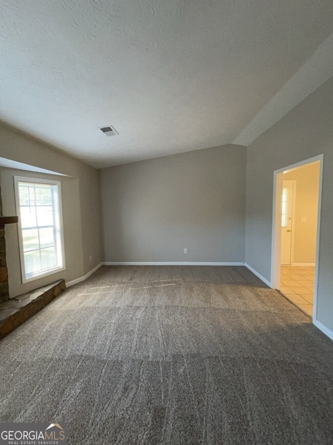 Building Photo - 2693 Seneca Trail NW