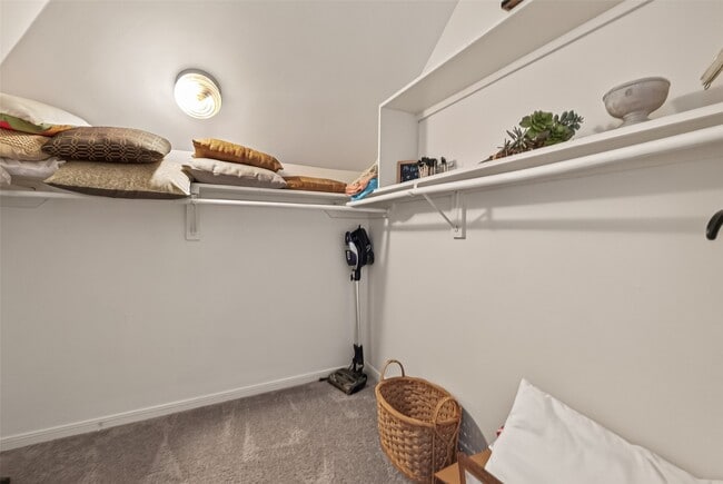 Building Photo - 324 W Alabama St