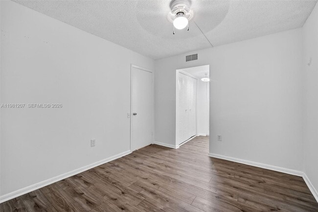 Building Photo - 9091 Lime Bay Blvd