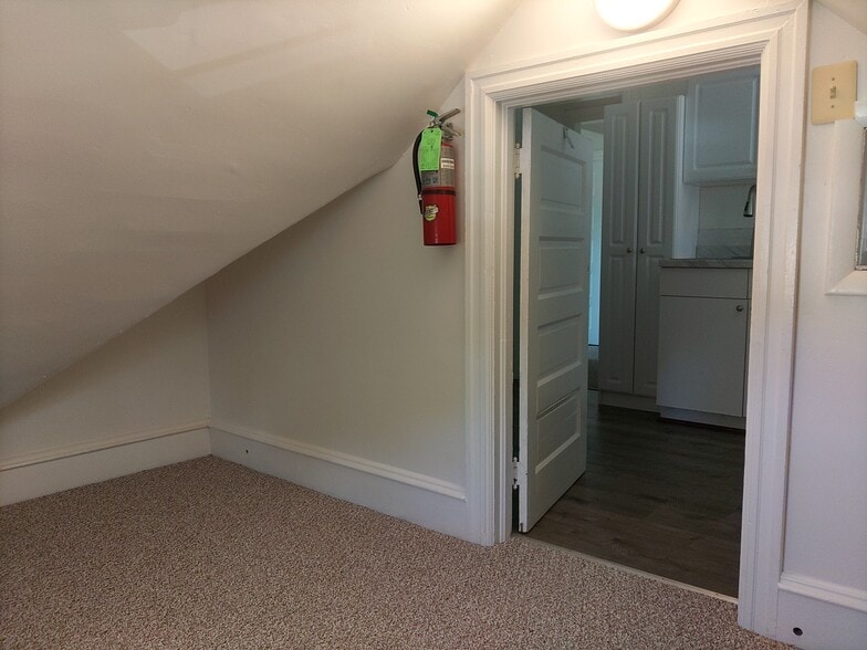 Additional room - 2116 Old Welsh Road