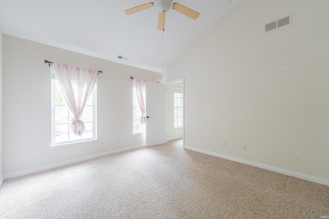 Building Photo - 1115 E Azalea Ln