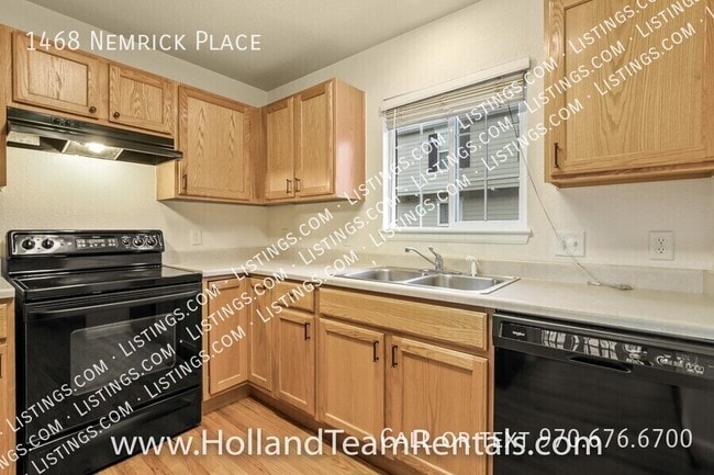 Building Photo - 1468 Nemrick Pl