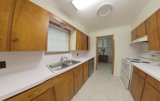 Building Photo - 109 Suttles Ave