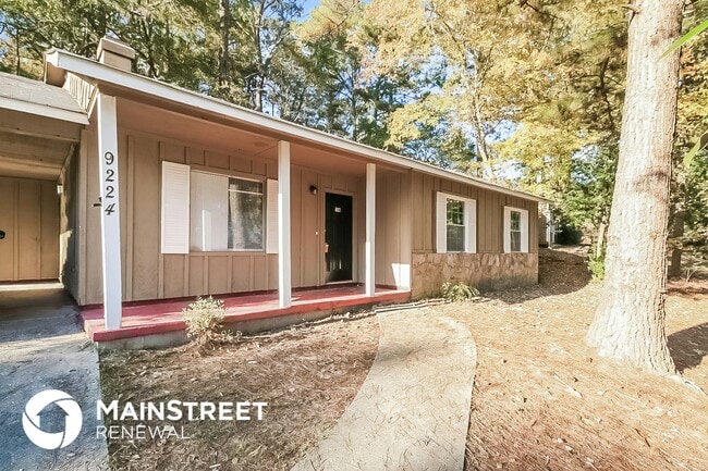 Building Photo - 9224 Raven Dr