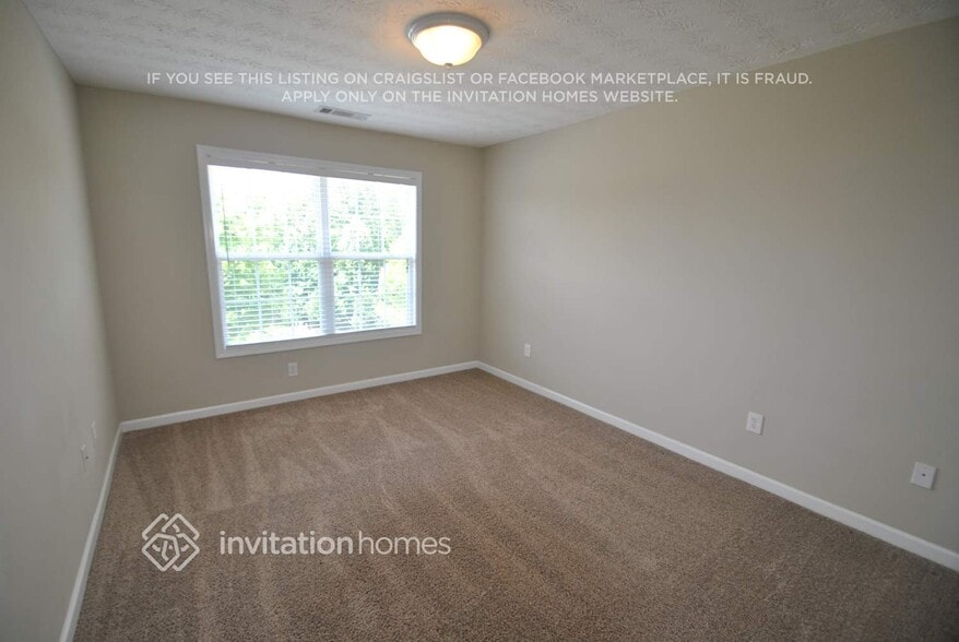 Building Photo - 3144 Oak Ridge Ln