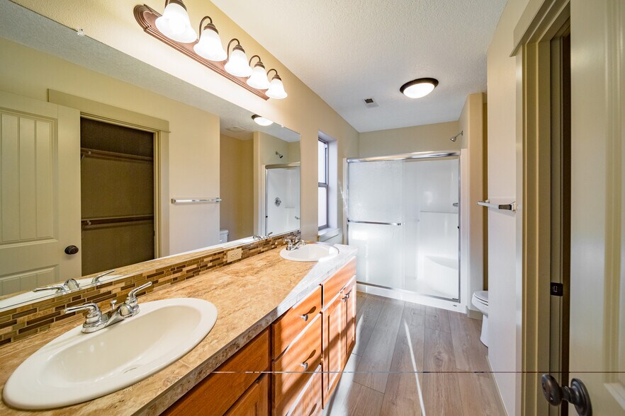 Master Bathroom - 263 NE 66th Ave