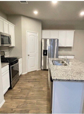 Building Photo - 13872 Rock Island Trl