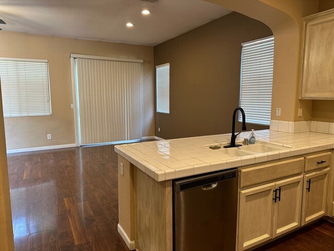 Building Photo - 1824 San Diego Cir