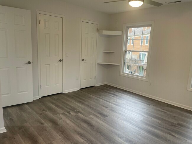 Building Photo - 173 Foxbridge Village Rd