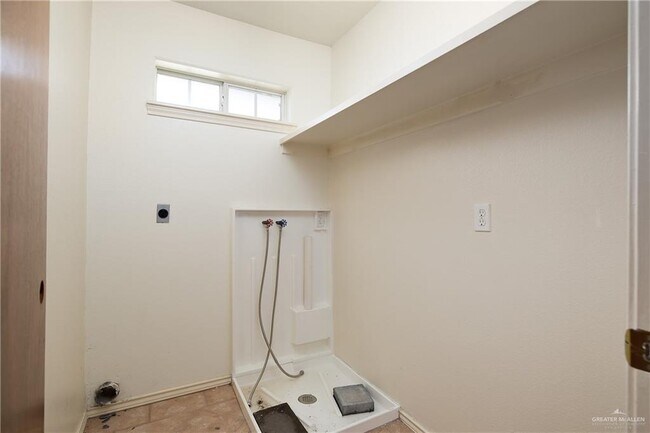 Building Photo - 25 W Ringold Cir