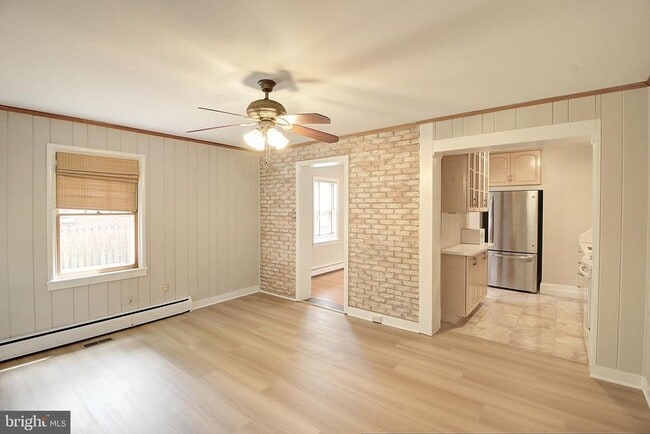 Building Photo - 505 Biggs Ave