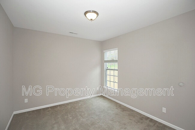 Building Photo - 15111 Brannock Hills Dr