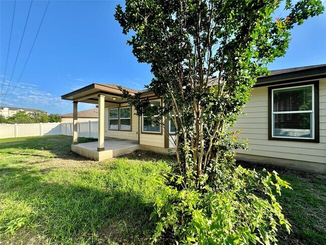 Building Photo - 18703 Obed River Dr