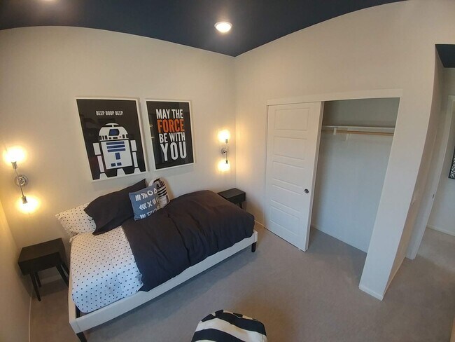 Building Photo - Your New Sanctuary Awaits!