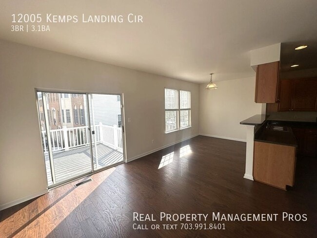 Building Photo - 12005 Kemps Landing Cir