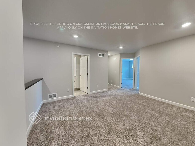 Building Photo - 10926 Zest St NE