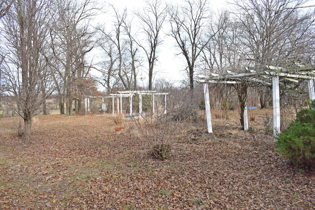 Building Photo - 6271 W Cedar Meadows Ln