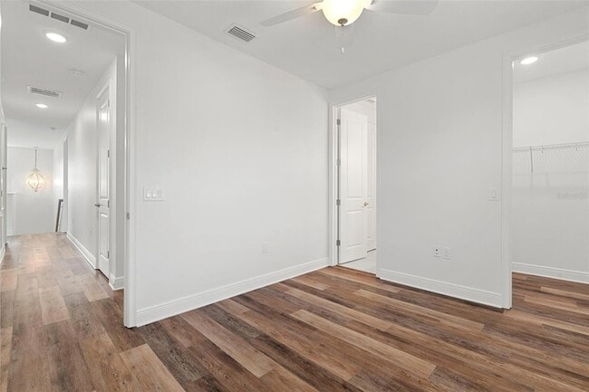 Building Photo - 6209 S 3rd St