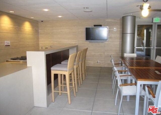 Building Photo - 1155 S Grand Ave