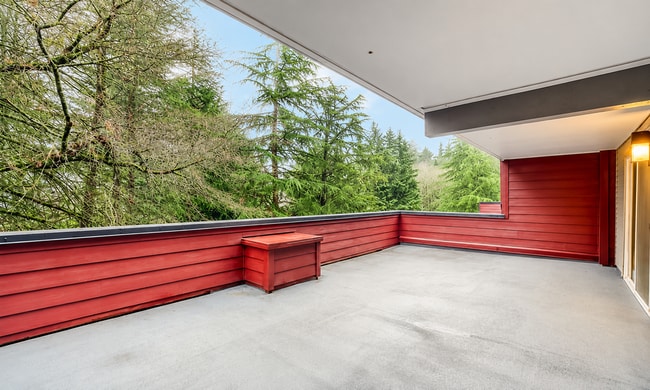 Building Photo - 15917 Waynita Way NE