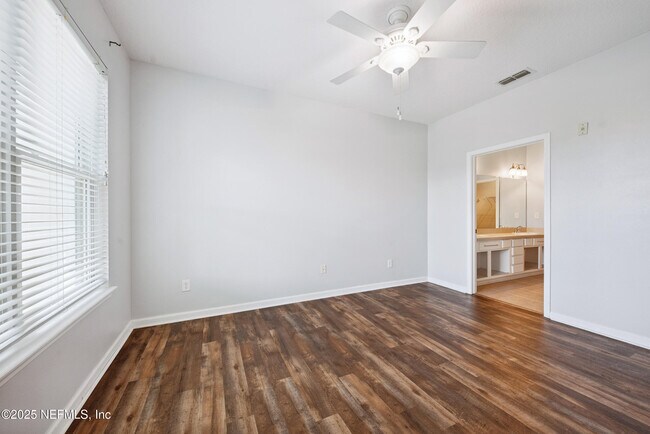 Building Photo - 13364 Beach Blvd