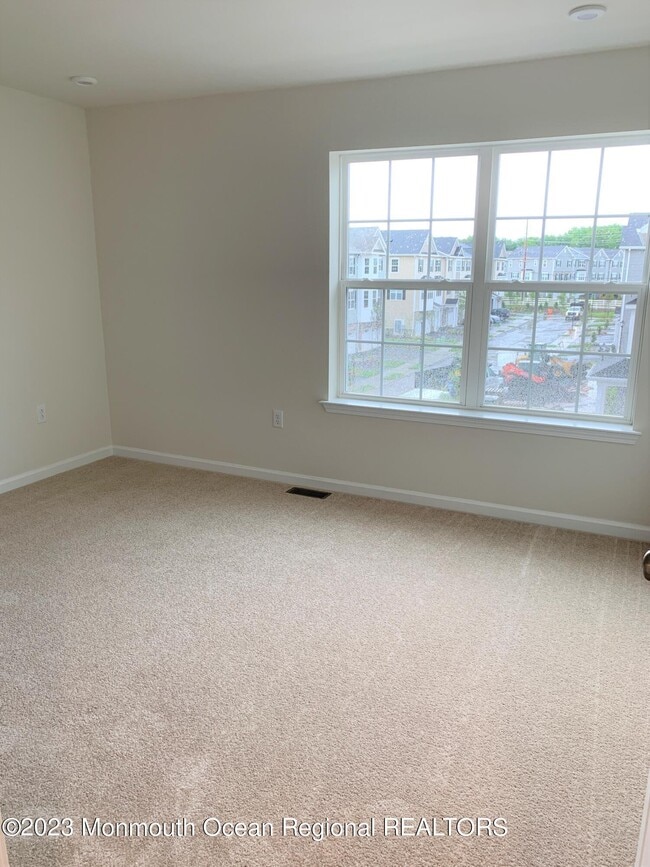 Building Photo - 302 Arose Ln