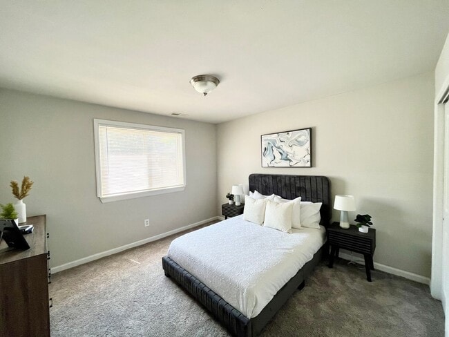 Building Photo - 105 Blackwood-Clementon Rd