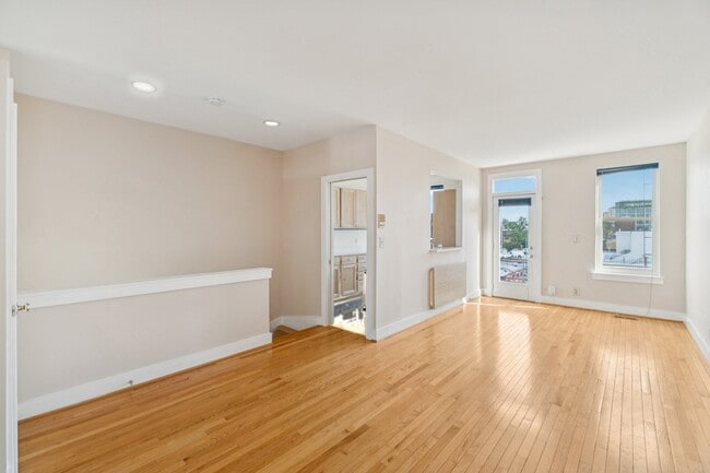 Building Photo - 1340 T St NW