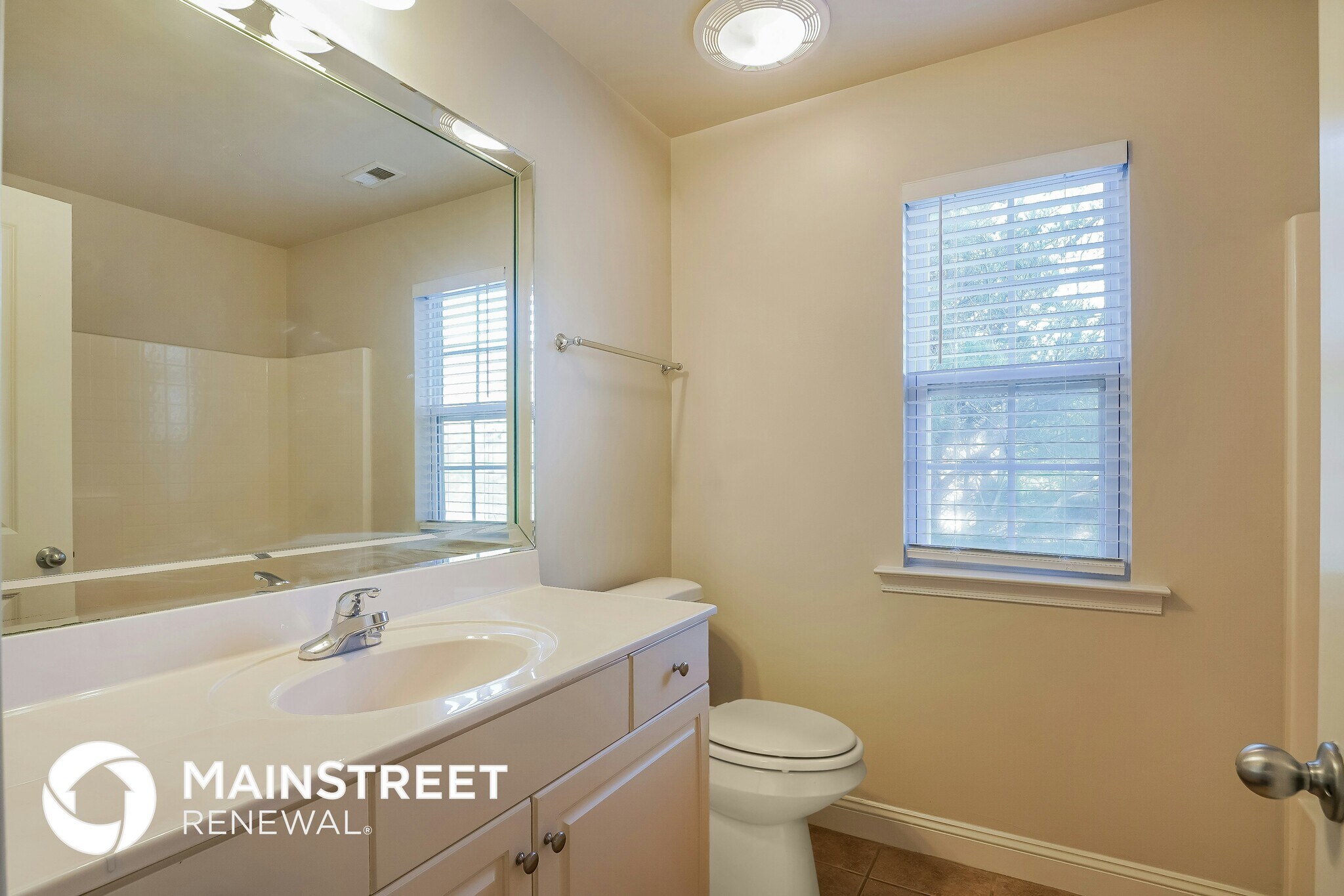 Building Photo - 100 Chesser Loop Rd