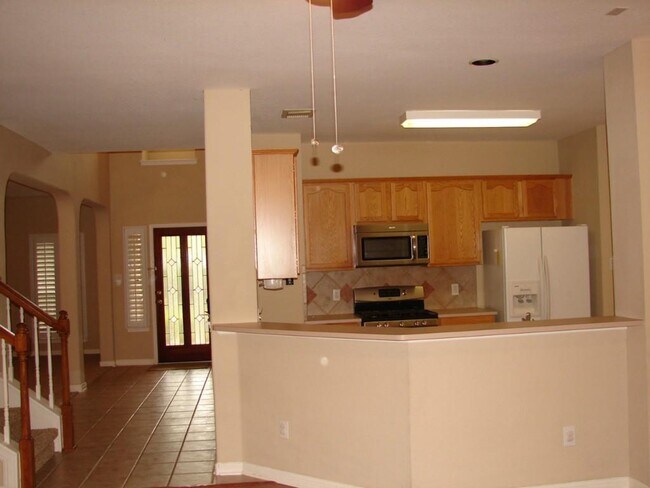 Building Photo - 1720 Lynnville Trail