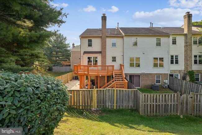 Building Photo - 7213 Swansong Wy