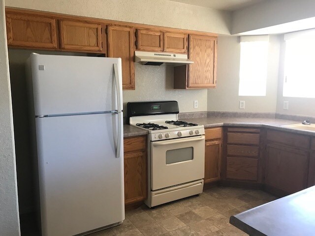 Building Photo - 4 BED.,2BA. IN  MOUNTAIN VIEW