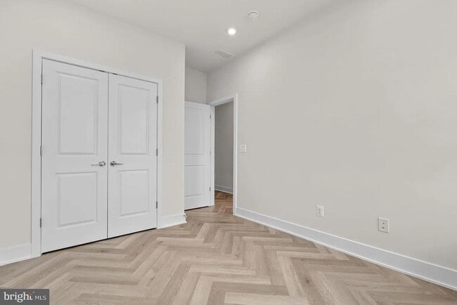 Building Photo - 13916 Aviation Pl