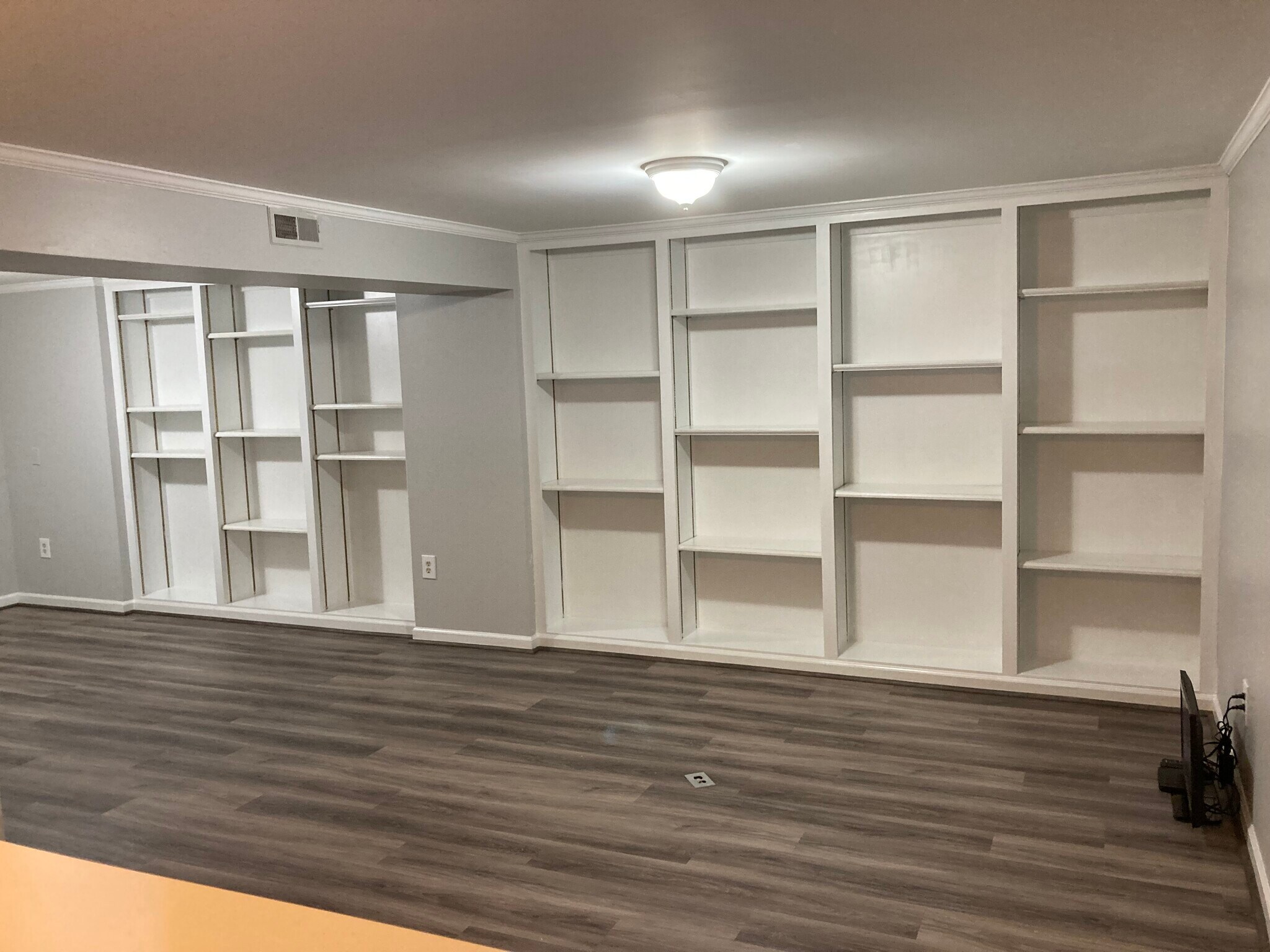 lots of shelves built in - 500 Meadow Hall Dr