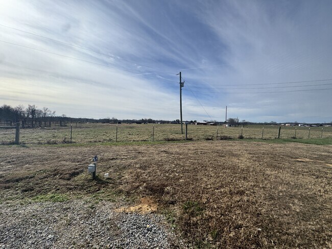 Building Photo - 501 Webb Ridge Rd