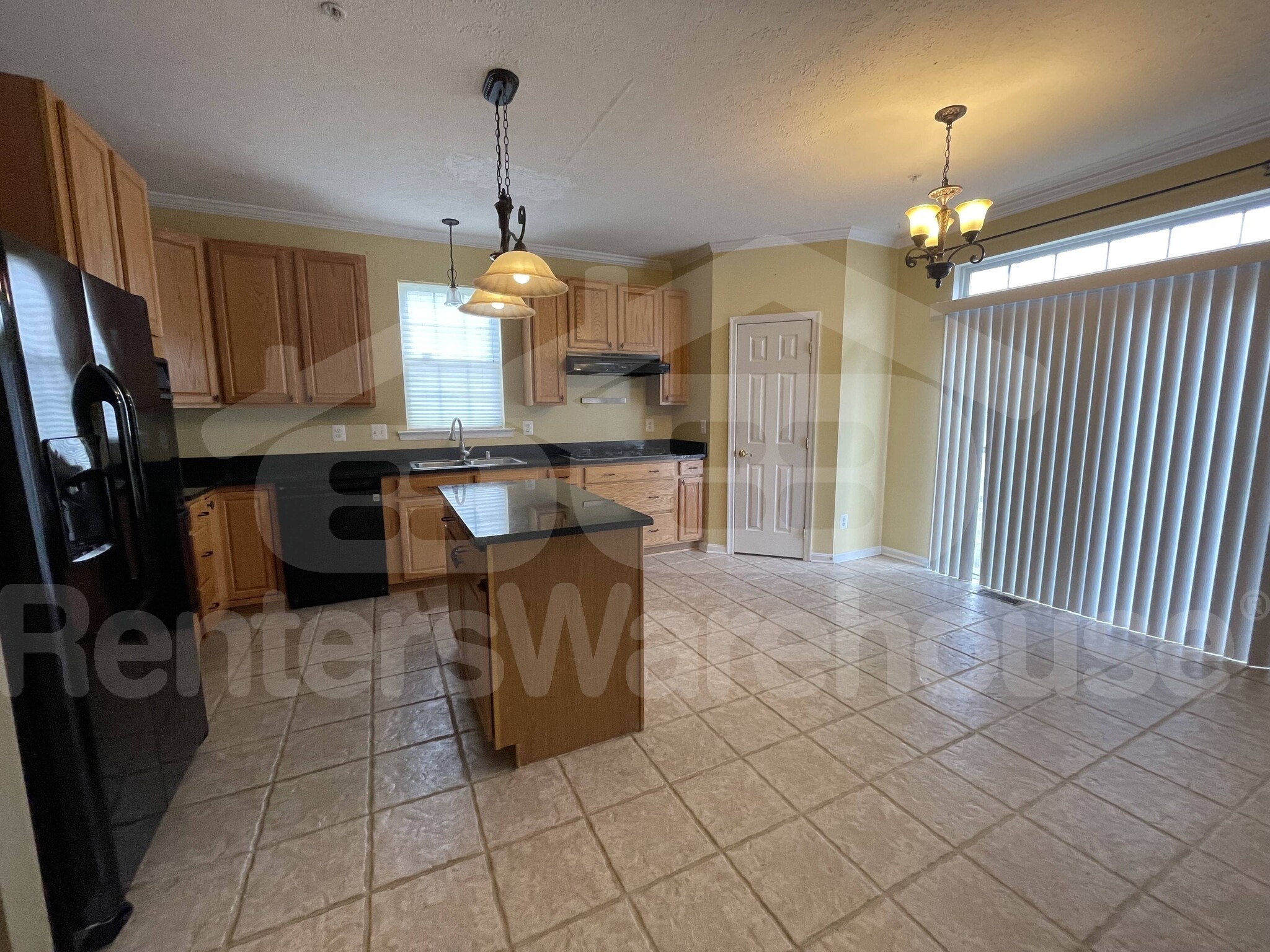 Building Photo - 217 Colgate Dr