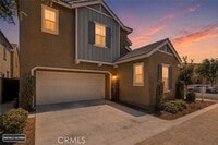 Building Photo - 2811 E Kendall Ln
