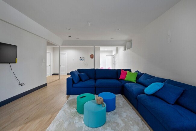 Building Photo - 45 Conklingtown Rd